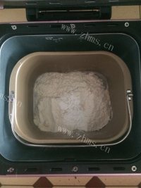 DIY葡萄干吐司做法图解1)