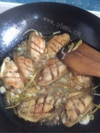 美味的可乐鸡翅做法图解9)