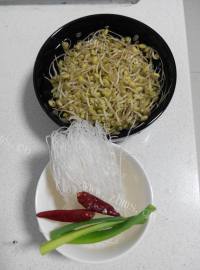 美味的豆芽粉丝做法图解1)
