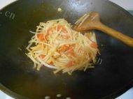 家常菜土豆炒西红柿