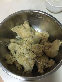 自己做的酸菜猪肉馅饺子做法图解3)