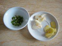 家常菜酸辣茄子做法图解2)