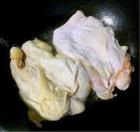 香喷喷的照烧鸡腿做法图解4)