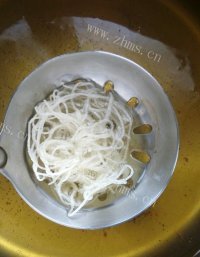 美味的香辣豆豉煎鱼籽做法图解5)