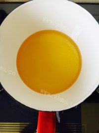 美味的吐司香蕉卷做法图解7)