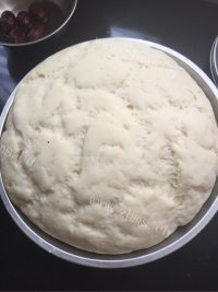热腾腾的豆沙包做法图解3)