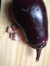 美味的蒜泥茄子做法图解1)