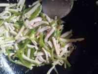 家常菜青椒炒豆腐干