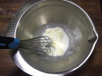 可爱的迷你轻乳酪蛋糕做法图解3)