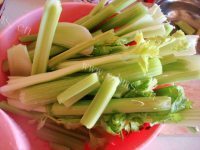 美味的猪肉芹菜饺子做法图解1)
