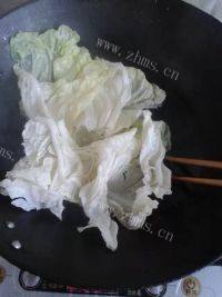 自制翡翠白菜卷做法图解7)