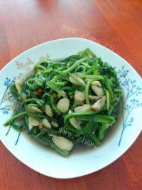 口感好的蒜蓉油麦菜