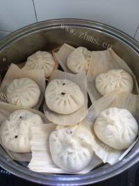 美味的豆角猪肉馅包子做法图解9)