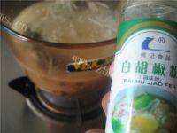 让人怀念的鲫鱼萝卜丝汤做法图解11)