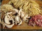 家常菜大煮千张丝做法图解1)