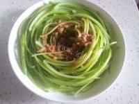 家常菜手撕蒜薹做法图解7)
