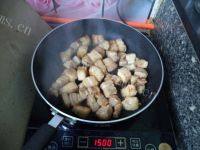 家常菜白萝卜红烧肉做法图解6)