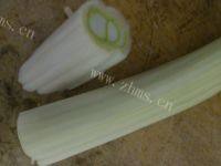 一绝的凉拌豆腐丝做法图解3)