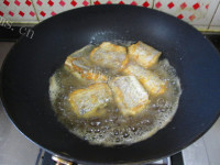 可口的带鱼烧木耳豆腐的做法图解八