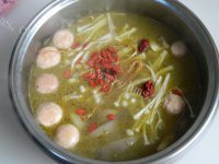 三鲜菌菇火锅做法图解10)