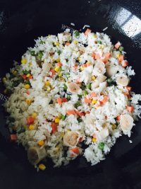 美味的什锦炒饭做法图解6)