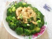 家常菜西兰花炒杏鲍菇