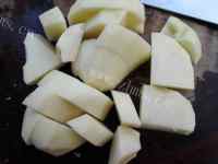 美味的豆角炖土豆的做法图解三