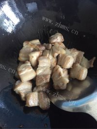 香喷喷的家常红烧肉做法图解3)