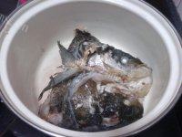 「自创」鱼头豆腐汤做法图解5)