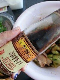 家常菜猪头肉拍黄瓜做法图解10)