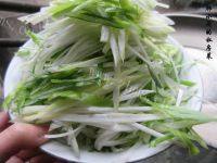 家常菜酱肉丝做法图解2)