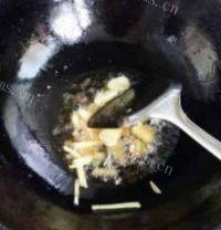 美味的红烧大虾做法图解2)