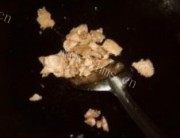美味的香草肉片烩白茄做法图解2)