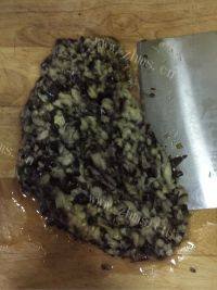 美味的茄子馅饺子做法图解2)