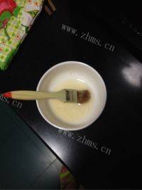 美味的烤鸡翅根做法图解6)