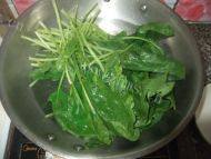简易花生酱菠菜塔做法图解7)