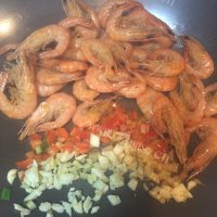 色香味俱全的椒盐虾做法图解6)