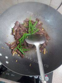 家常菜炒鸭血
