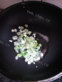 诱人的海参汤做法图解3)