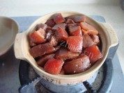 柚香腩肉煲做法图解10)