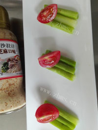 美味的芦笋奶酪沙拉做法图解5)