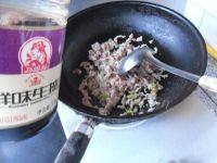 家常菜肉丝炒咸菜做法图解7)