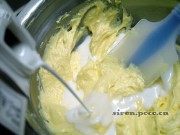 好吃的轻乳酪蛋糕做法图解4)