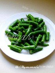 易做的杭椒牛柳做法图解3)