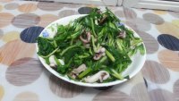 美味的八爪鱼炒韭菜