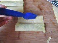 自己做的韭菜春卷做法图解9)