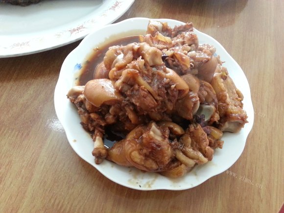 珍馐美味的红烧猪蹄