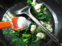 美味佳肴里脊肉菠菜花菜羹做法图解8)
