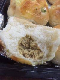 自己做的肉松面包