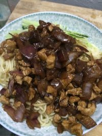 美味的炸酱面